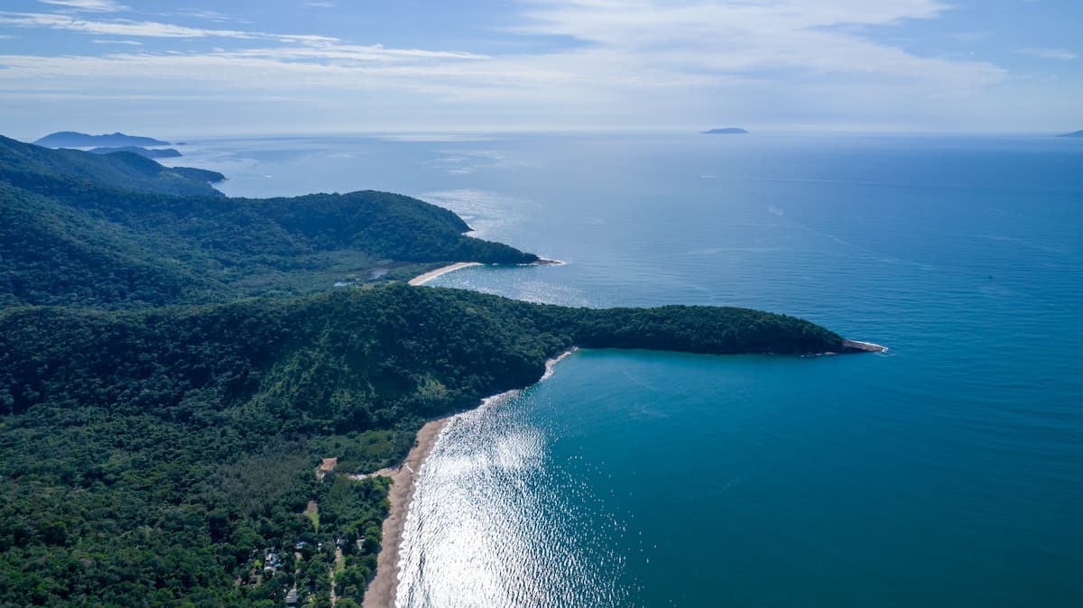 Praia de Ubatuba em São Paulo