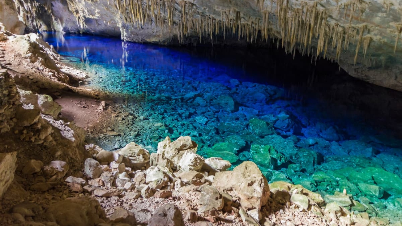 beautiful-cave-city-bonito-brazil (1)