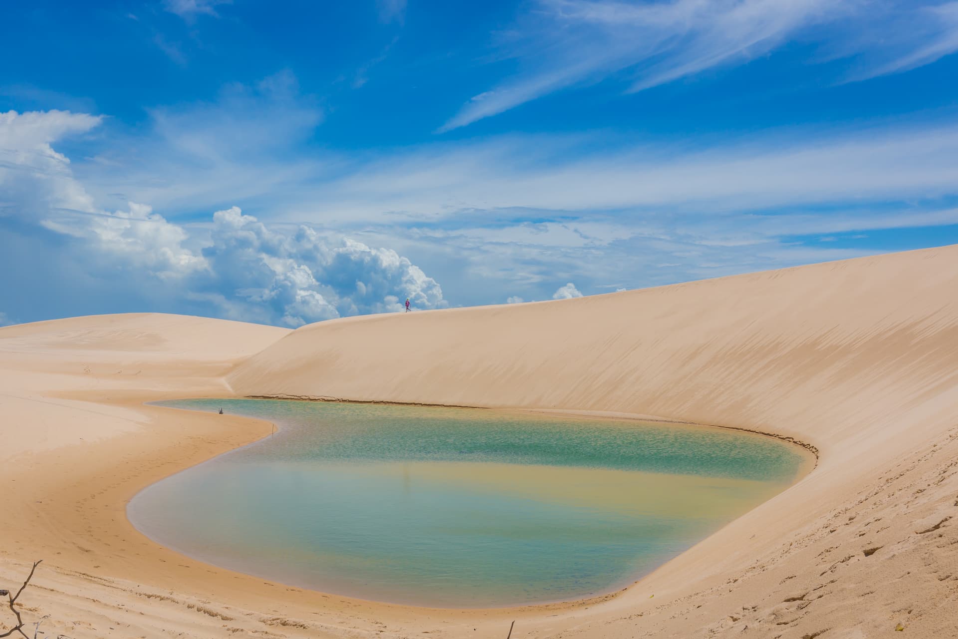 Cenário de conto de fadas nos Lençóis Maranhenses (1)