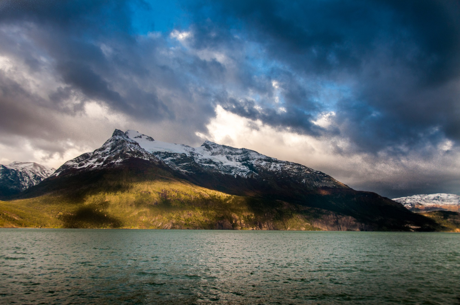 Paisagem na Patagônia (Créditos WirestockFreepik)