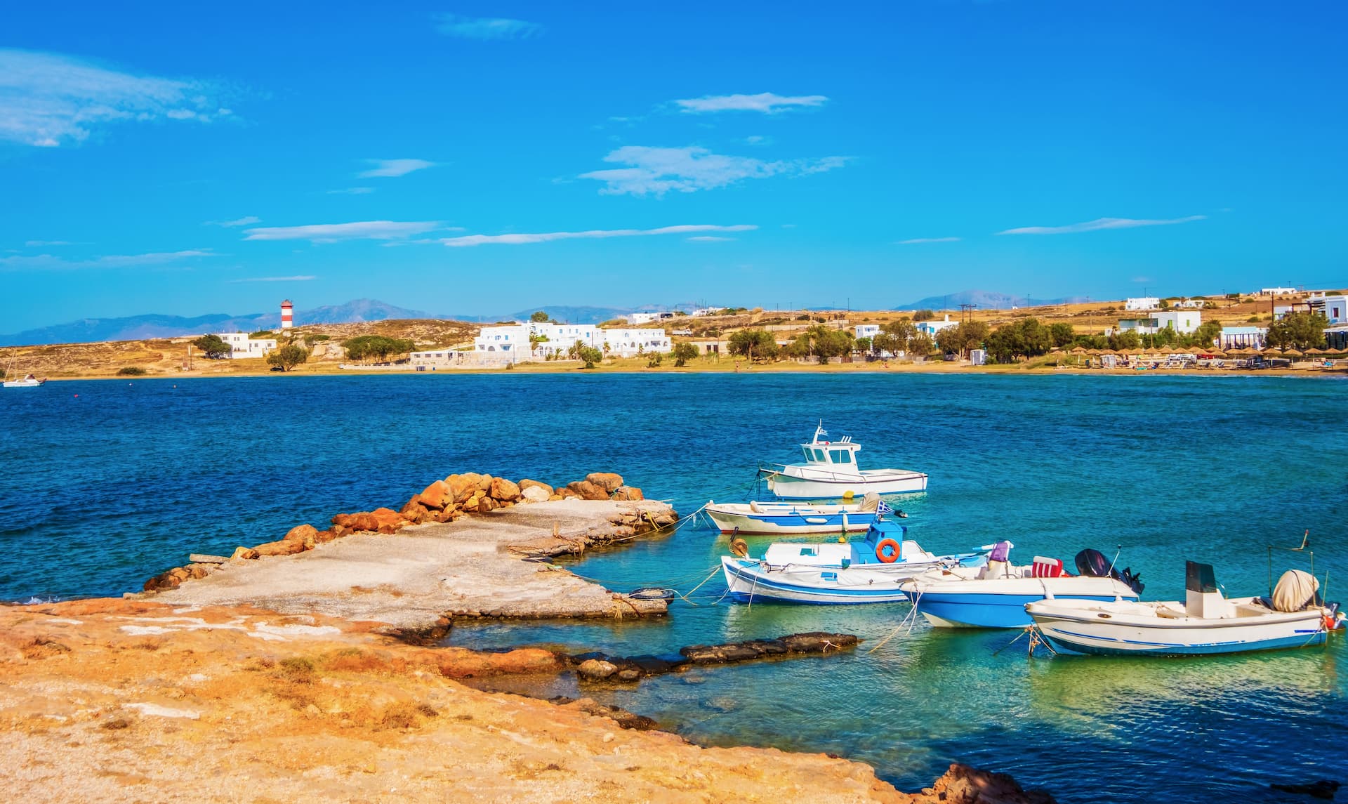 Vista da Ilha de Paros, Grécia (Créditos Freepikuser16172657) (1)