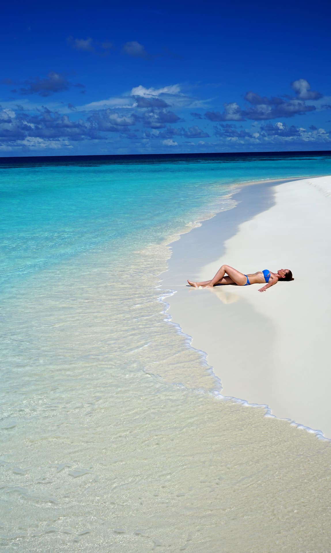Explore e relaxe nas Ilhas de Exuma (Créditos Freepik pabloblanes)