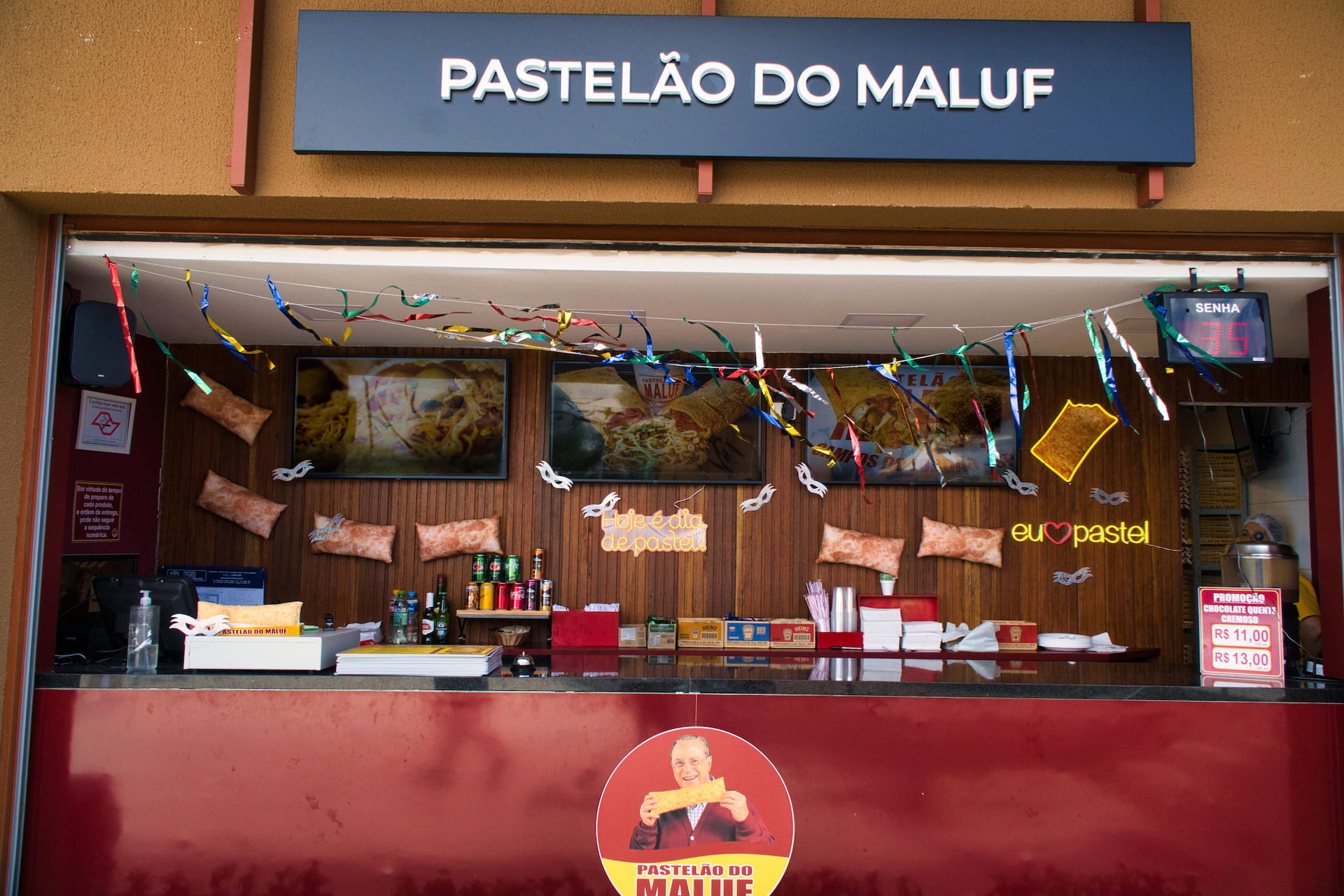 O famoso Pastelão do Maluf em Campos do Jordão (Créditos Shutterstock Hans Elmo).