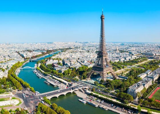 Paris, França (Créditos: Freepik/saiko3p)