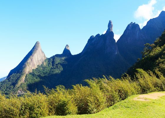 O Brasil possui um vasto território com montanhas e picos únicos.